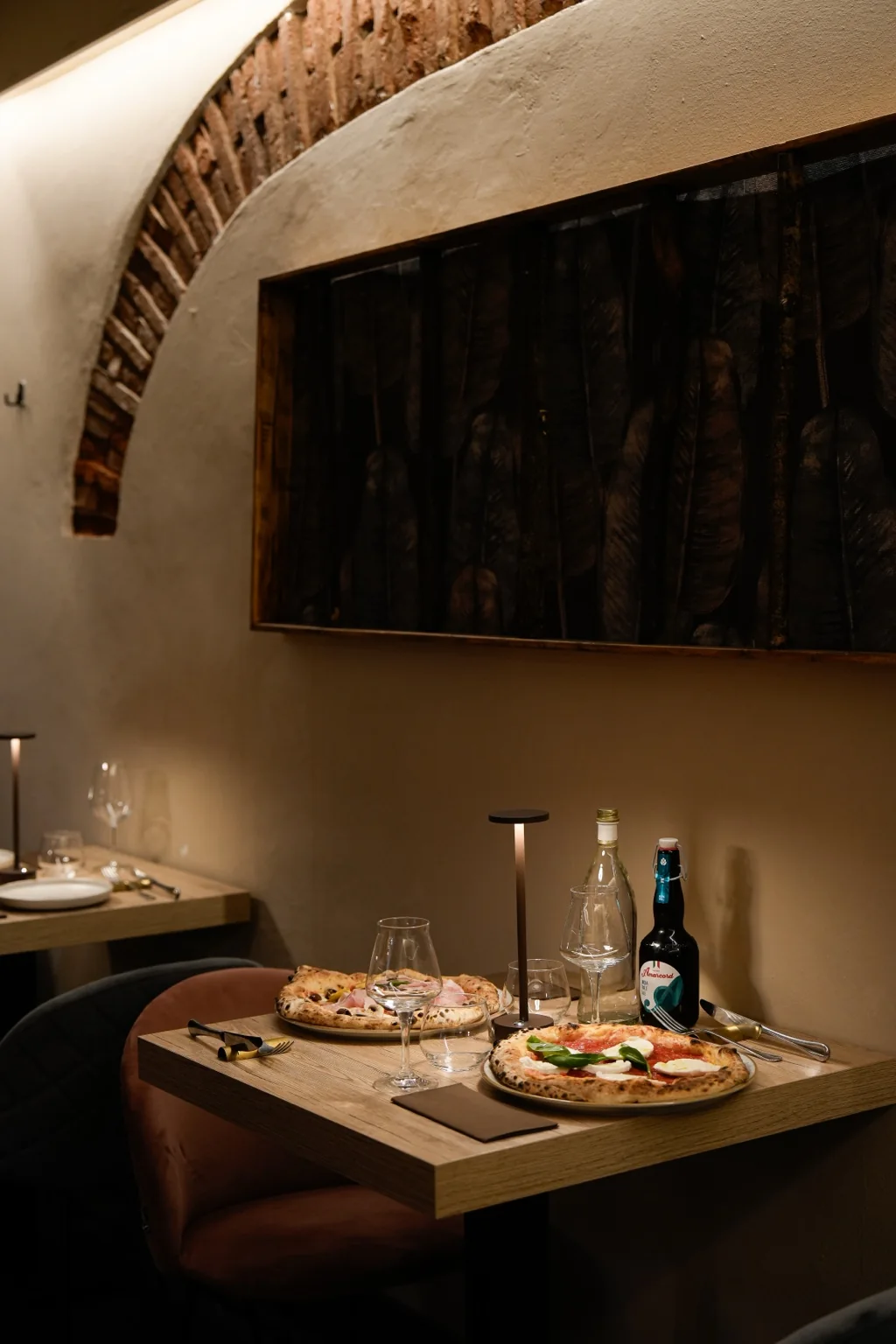 Tavolo con pizze